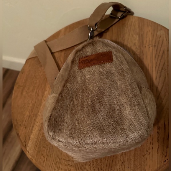 Wrangler Handbags - Wrangler Hair on Hide Sling Bag.